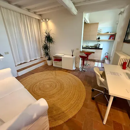 Casina Delle Note *