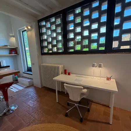 Casina Delle Note 펜션 *